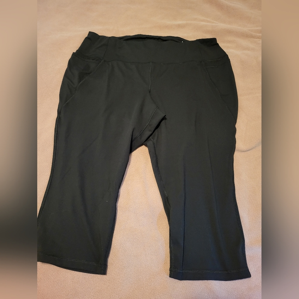 Lane Bryant Black Capris
